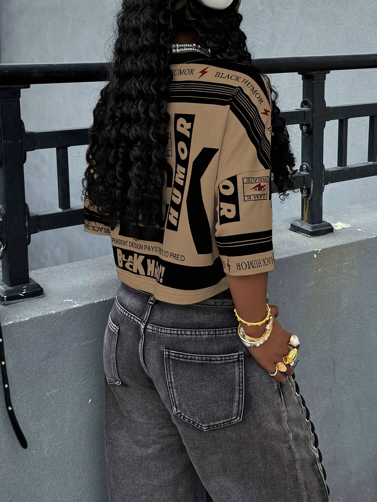 Dark Humor Y2K Cropped Tee – Retro Vibes, Modern Attitude