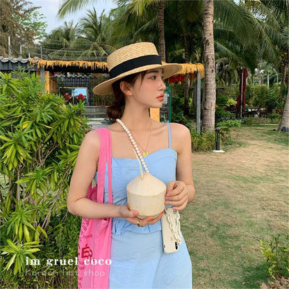 Spring and Summer New Style Beach Hat for Seaside Vacation, Sun Protection, Chanel-Inspired Red Elegant Fashion Flat-Top Flat-Brimmed Hat Trend