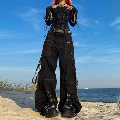 Women’s Cargo Pants – Edgy Streetwear with a Modern Twist