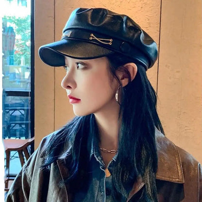 British Style PU Leather Beret – Timeless Retro Elegance